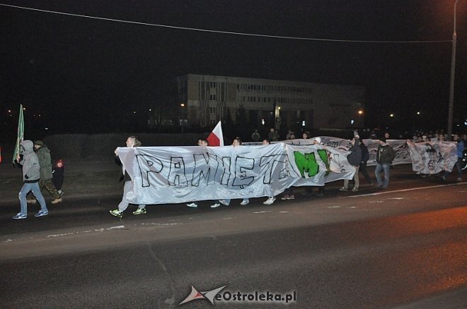 Marsz Pamięci Żołnierzy Wyklętych [01.03.2014] - zdjęcie #57 - eOstroleka.pl