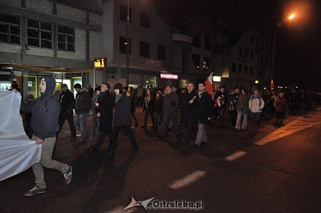 Marsz Pamięci Żołnierzy Wyklętych [01.03.2014] - zdjęcie #48 - eOstroleka.pl
