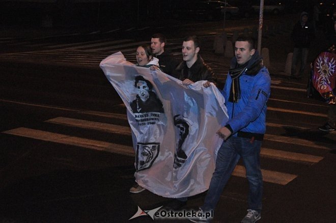Marsz Pamięci Żołnierzy Wyklętych [01.03.2014] - zdjęcie #44 - eOstroleka.pl