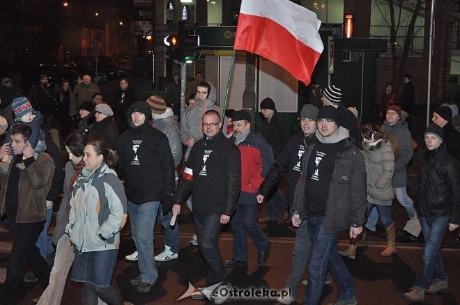 Marsz Pamięci Żołnierzy Wyklętych [01.03.2014] - zdjęcie #26 - eOstroleka.pl