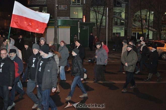 Marsz Pamięci Żołnierzy Wyklętych [01.03.2014] - zdjęcie #25 - eOstroleka.pl