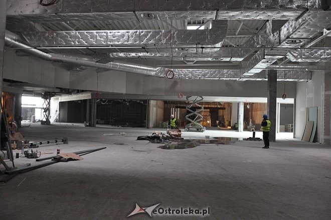 Obecny stan galerii Bursztynowa [04.03.2014] - zdjęcie #41 - eOstroleka.pl
