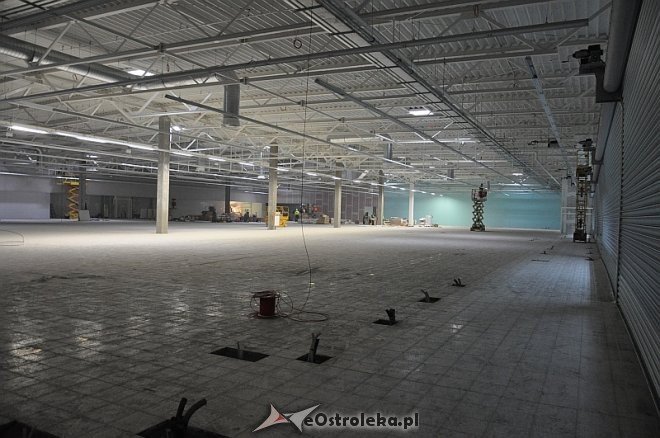 Obecny stan galerii Bursztynowa [04.03.2014] - zdjęcie #28 - eOstroleka.pl