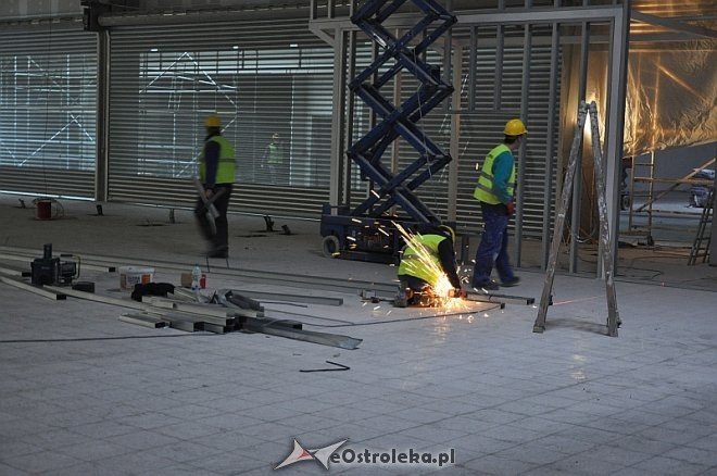Obecny stan galerii Bursztynowa [04.03.2014] - zdjęcie #14 - eOstroleka.pl