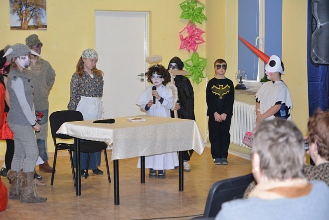 „Od piekiełka idziem, słyszelim wołanie, że w Goworowie od mieszkańców gościnę dostaniem…” przedstawienie w ramach Zapustów w Goworo - zdjęcie #25 - eOstroleka.pl