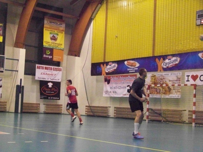 Nocna Liga Futsalu - 11. kolejka (07.03.2014) - zdjęcie #1 - eOstroleka.pl