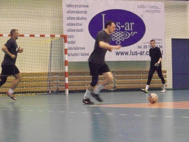 Nocna Liga Futsalu - 11. kolejka (07.03.2014) - zdjęcie #11 - eOstroleka.pl