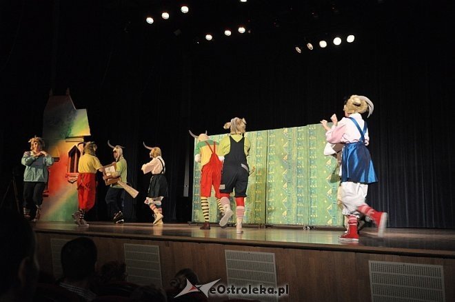 Spektakl teatralny „Przygody Koziołka Matołka” [09.03.2014] - zdjęcie #32 - eOstroleka.pl