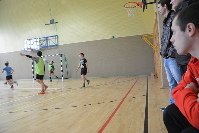 Turniej halowej piłki nożnej w Goworowie [12.03.2014] - zdjęcie #23 - eOstroleka.pl