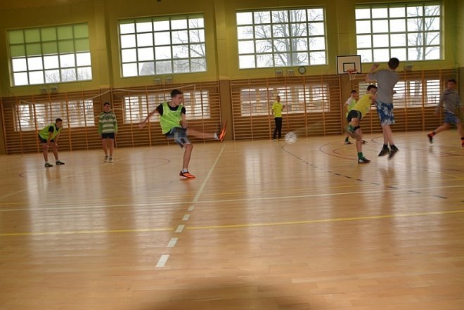 Turniej halowej piłki nożnej w Goworowie [12.03.2014] - zdjęcie #20 - eOstroleka.pl