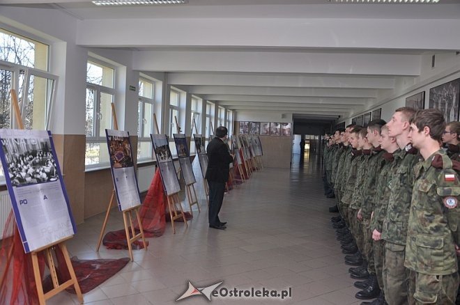 „15 Lat Polski w NATO” – wystawa historyczna [12.03.2014] - zdjęcie #17 - eOstroleka.pl
