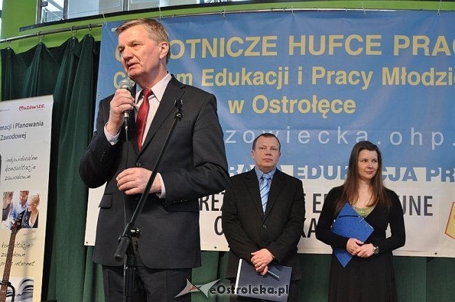 VIII Młodzieżowe Targi Edukacji i Pracy [13.03.2014] - zdjęcie #2 - eOstroleka.pl