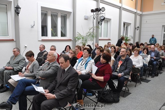 III Konferencję z cyklu „Kultura językowa Kurpiów” [13.03.2014] - zdjęcie #9 - eOstroleka.pl