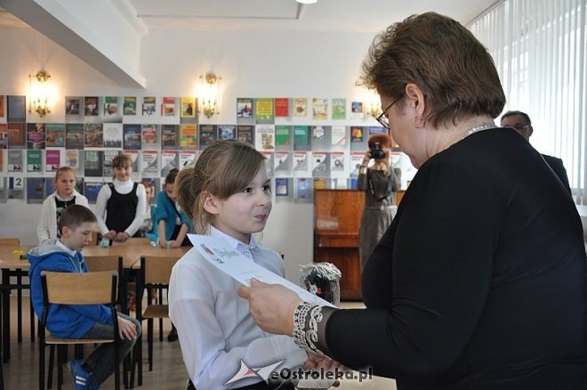 „Mała Olimpiada Wiedzy o Kurpiowszczyźnie” [13.03.2014] - zdjęcie #24 - eOstroleka.pl