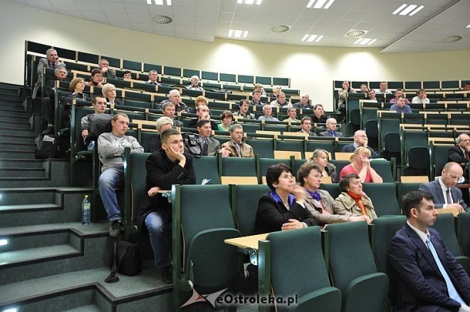 Konferencja naukowa - „Możliwości zwiększenia produkcji mleka w powiecie ostrołęckim” [13.03.2014] - zdjęcie #4 - eOstroleka.pl