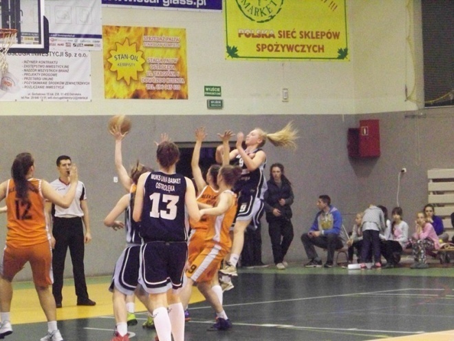 Unia Basket Ostrołęka - UKS Basket Aleksandrów Łódzki (14.03.2014) - zdjęcie #2 - eOstroleka.pl