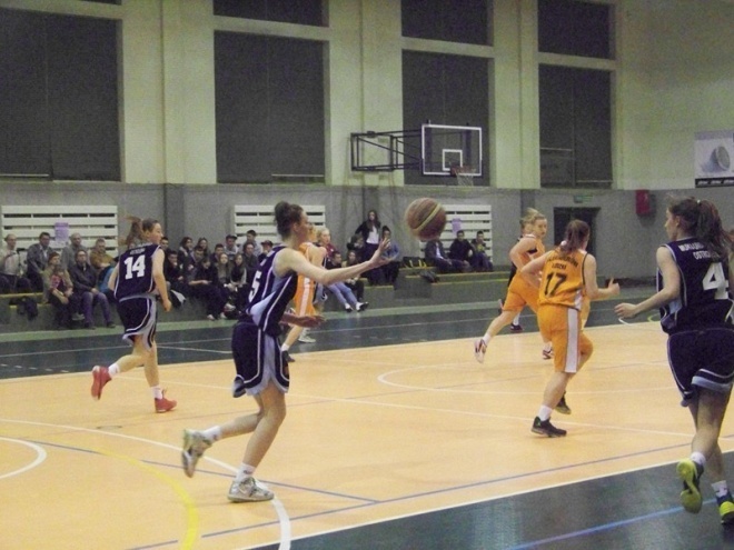 Unia Basket Ostrołęka - UKS Basket Aleksandrów Łódzki (14.03.2014) - zdjęcie #17 - eOstroleka.pl