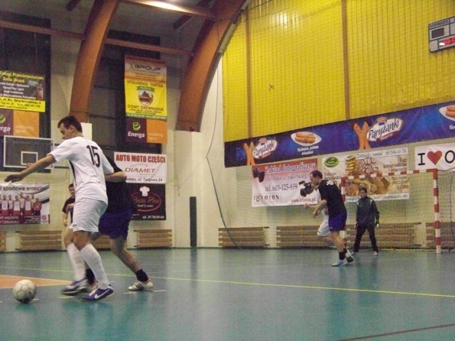 Nocna Liga Futsalu - 12. kolejka (14.03.2014) - zdjęcie #26 - eOstroleka.pl