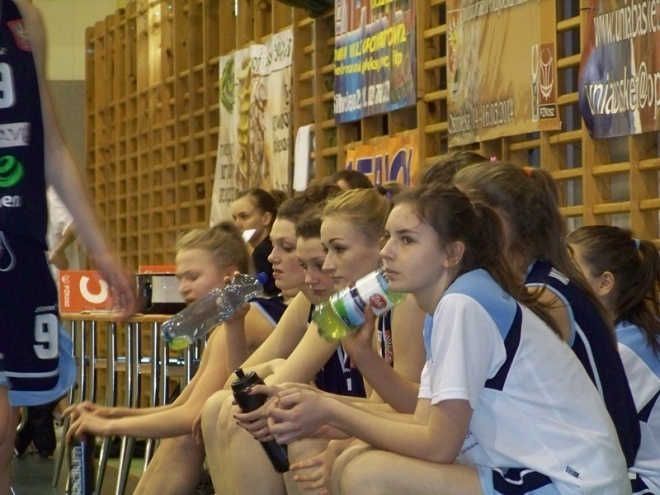 Unia Basket Ostrołęka - Ostrovia Ostrów Wielkopolski (16.03.2014) - zdjęcie #42 - eOstroleka.pl