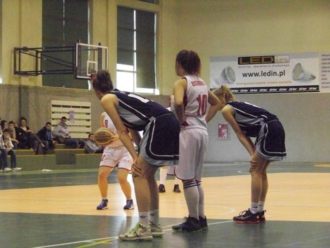 Unia Basket Ostrołęka - Ostrovia Ostrów Wielkopolski (16.03.2014) - zdjęcie #40 - eOstroleka.pl