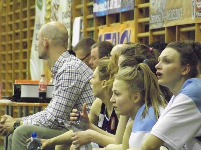 Unia Basket Ostrołęka - Ostrovia Ostrów Wielkopolski (16.03.2014) - zdjęcie #17 - eOstroleka.pl