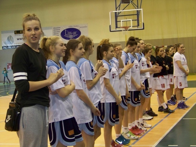 Unia Basket Ostrołęka - Ostrovia Ostrów Wielkopolski (16.03.2014) - zdjęcie #8 - eOstroleka.pl