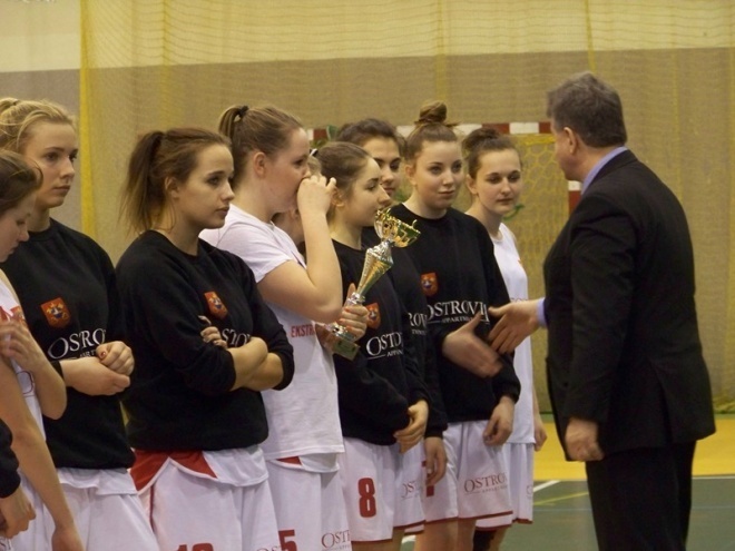 Unia Basket Ostrołęka - Ostrovia Ostrów Wielkopolski (16.03.2014) - zdjęcie #7 - eOstroleka.pl