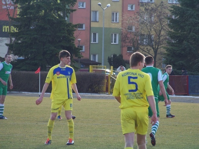 Korona HiD Ostrołęka - Mławianka Mława (16.03.2014) - zdjęcie #5 - eOstroleka.pl