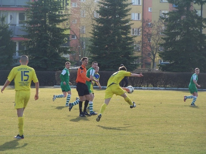 Korona HiD Ostrołęka - Mławianka Mława (16.03.2014) - zdjęcie #20 - eOstroleka.pl