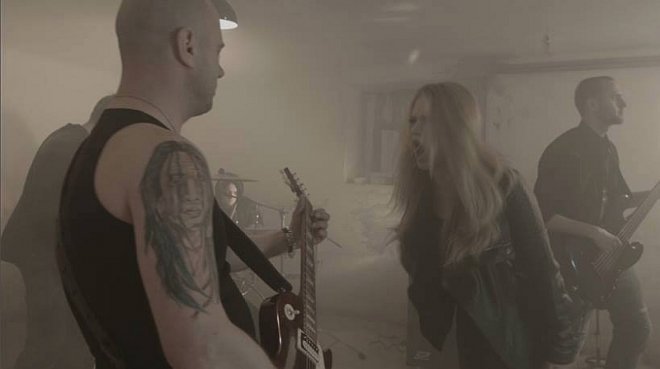 Kolejny teledysk grupy Vinyl - zdjęcie #12 - eOstroleka.pl