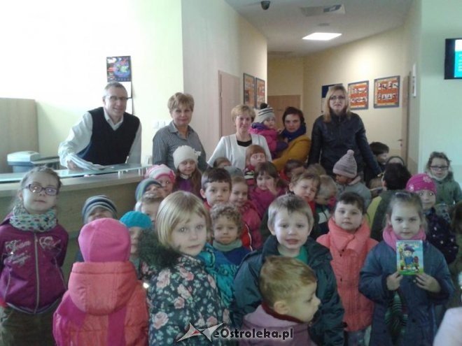 Przedszkolaki po raz drugi poznawały zawody [17.03.2014 - zdjęcie #17 - eOstroleka.pl