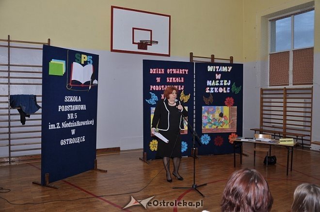 Dzień otwarty w Szkole Podstawowej nr 5 [19.03.2014] - zdjęcie #2 - eOstroleka.pl