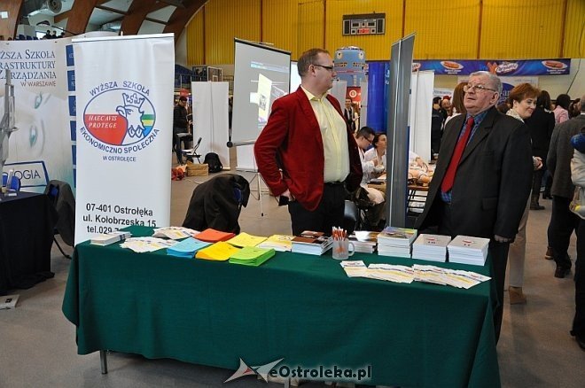 VIII Młodzieżowe Targi Edukacji i Pracy [20.03.2014] - zdjęcie #17 - eOstroleka.pl