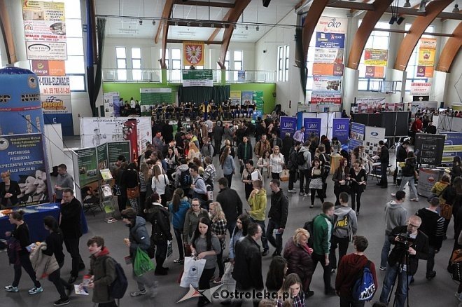 VIII Młodzieżowe Targi Edukacji i Pracy [20.03.2014] - zdjęcie #5 - eOstroleka.pl