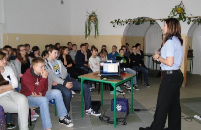 Spotkania profilaktyczne w Wykrocie - zdjęcie #4 - eOstroleka.pl