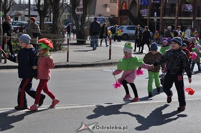 Przedszkolaki powitały wiosnę [21.03.2014] - zdjęcie #67 - eOstroleka.pl