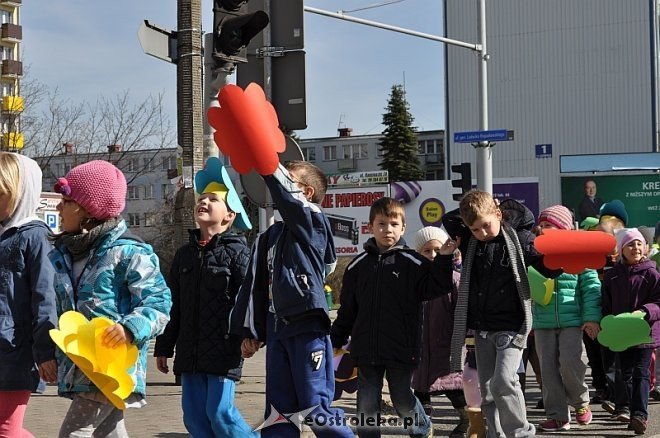 Przedszkolaki powitały wiosnę [21.03.2014] - zdjęcie #78 - eOstroleka.pl