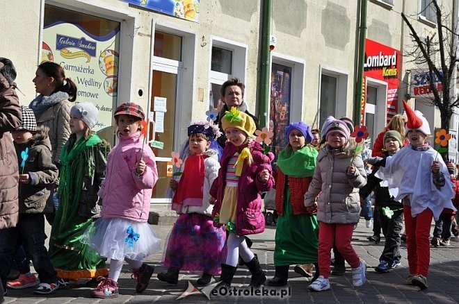 Przedszkolaki powitały wiosnę [21.03.2014] - zdjęcie #99 - eOstroleka.pl