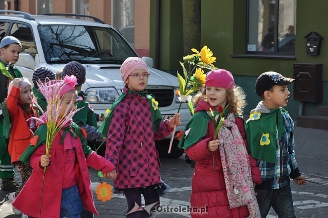 Przedszkolaki powitały wiosnę [21.03.2014] - zdjęcie #106 - eOstroleka.pl