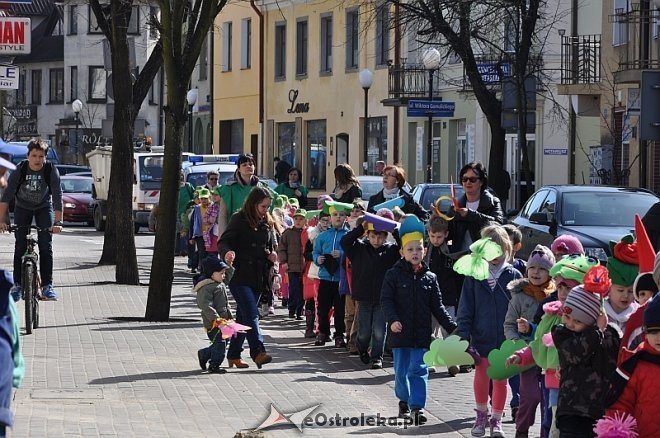 Przedszkolaki powitały wiosnę [21.03.2014] - zdjęcie #119 - eOstroleka.pl