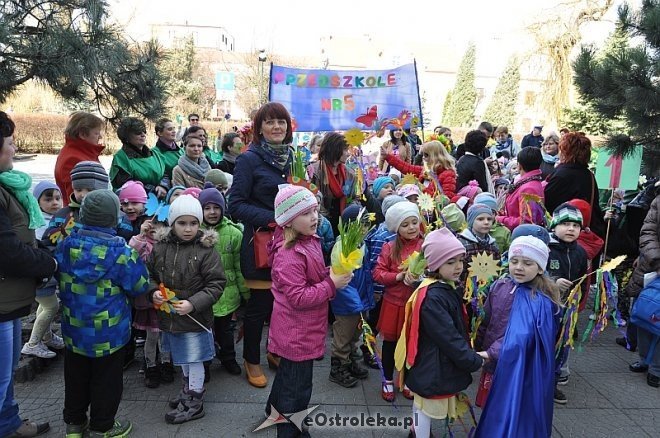 Przedszkolaki powitały wiosnę [21.03.2014] - zdjęcie #135 - eOstroleka.pl