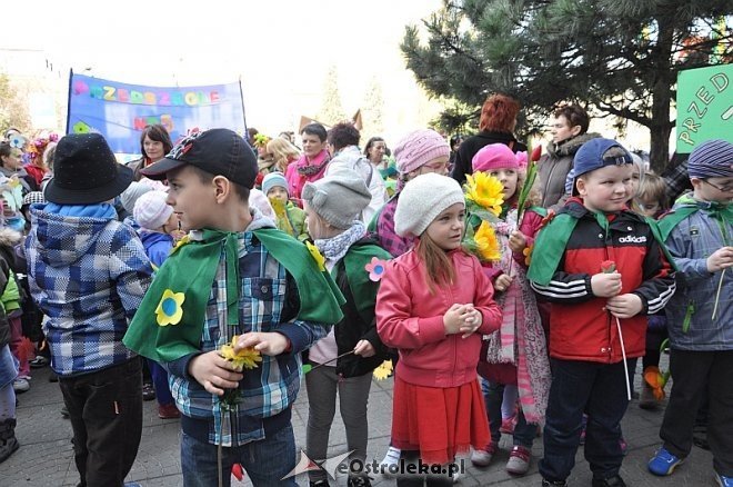 Przedszkolaki powitały wiosnę [21.03.2014] - zdjęcie #142 - eOstroleka.pl