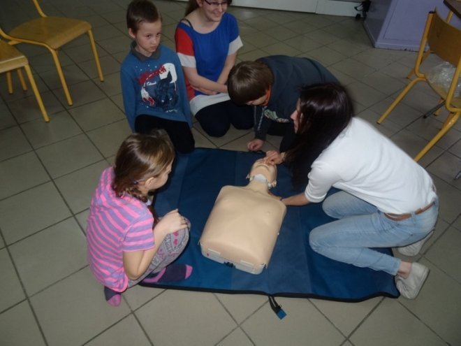 Towarzystwo Przyjaciół Dzieci zorganizowało warsztaty udzielania pierwszej pomocy [25.03.2014] - zdjęcie #3 - eOstroleka.pl