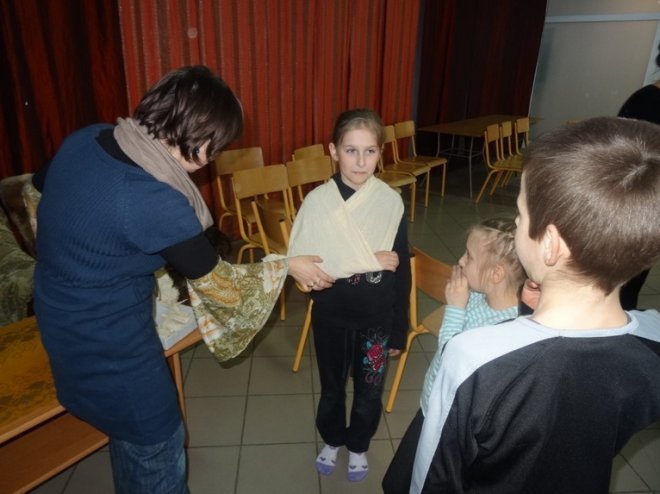 Towarzystwo Przyjaciół Dzieci zorganizowało warsztaty udzielania pierwszej pomocy [25.03.2014] - zdjęcie #4 - eOstroleka.pl