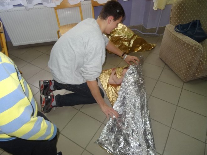 Towarzystwo Przyjaciół Dzieci zorganizowało warsztaty udzielania pierwszej pomocy [25.03.2014] - zdjęcie #7 - eOstroleka.pl