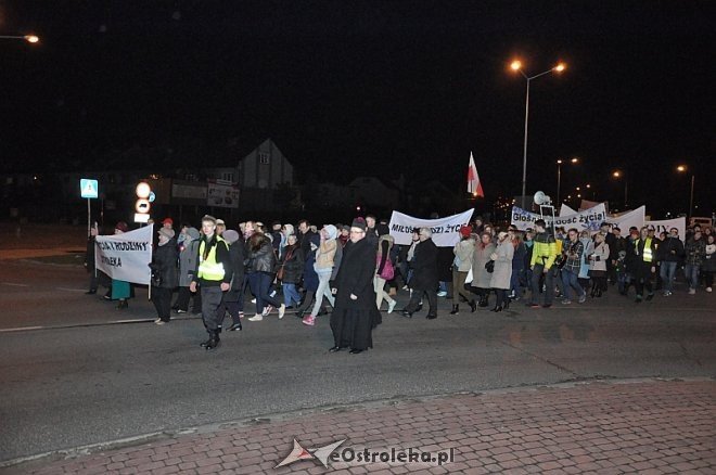 Marsz dla Życia i Rodziny 2014 [25.03.2014] - zdjęcie #19 - eOstroleka.pl