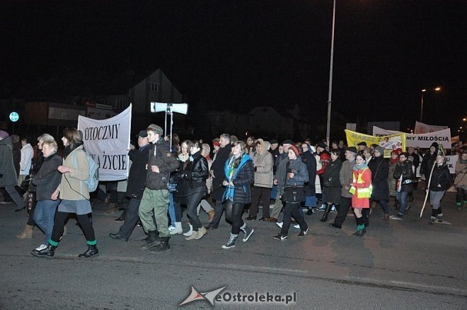 Marsz dla Życia i Rodziny 2014 [25.03.2014] - zdjęcie #13 - eOstroleka.pl