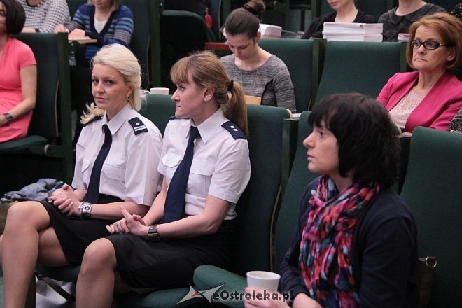 O bezpieczeństwie dzieci w szkole i rodzinie – wspólna konferencja policji i kuratora oświaty [26.03.2014] - zdjęcie #36 - eOstroleka.pl