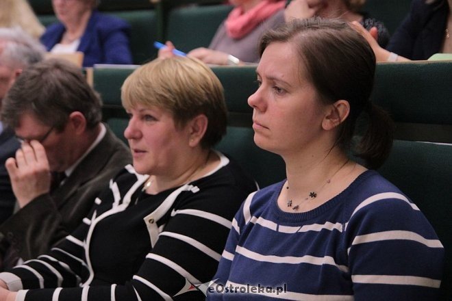 O bezpieczeństwie dzieci w szkole i rodzinie – wspólna konferencja policji i kuratora oświaty [26.03.2014] - zdjęcie #27 - eOstroleka.pl
