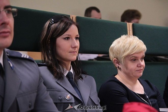 O bezpieczeństwie dzieci w szkole i rodzinie – wspólna konferencja policji i kuratora oświaty [26.03.2014] - zdjęcie #14 - eOstroleka.pl